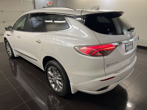Used 2023 Buick Enclave Avenir w/ Avenir Technology Package AWD/4WD image 4