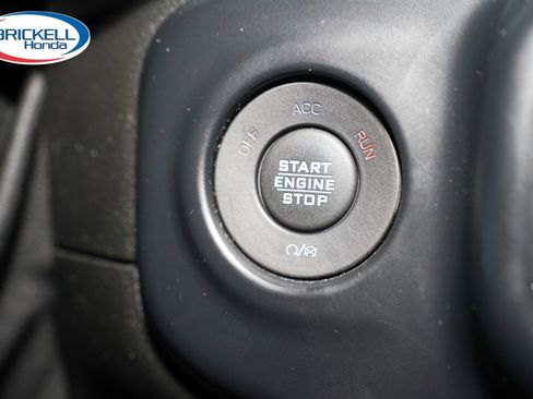 Used 2019 Jeep Wrangler Sport AWD/4WD image 30