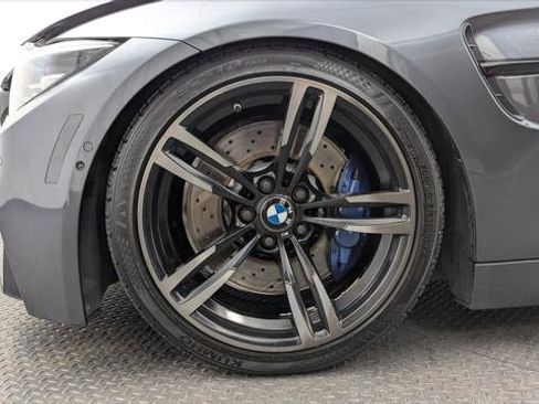 Used 2018 BMW M4 Coupe RWD image 22