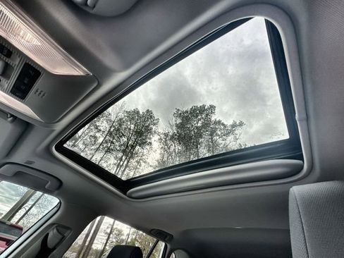 Used 2024 Toyota RAV4 XLE image 30