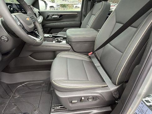 New 2026 Chevrolet Tahoe Premier w/ Sun And Tow Package AWD/4WD image 13