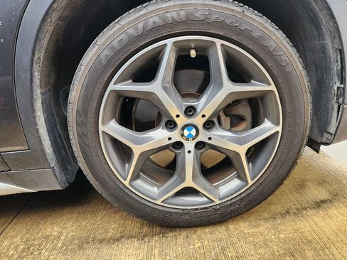 Used 2017 BMW X1 sDrive28i FWD image 10