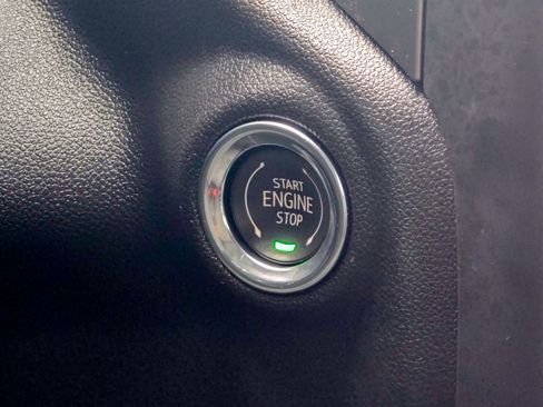 Used 2025 Chevrolet Silverado 1500 Custom w/ Turbomax Blackout Package image 39