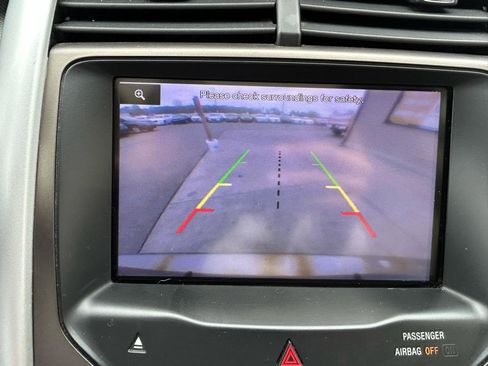 Used 2013 Ford Edge SEL FWD image 27