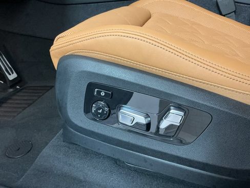 New 2026 BMW X5 sDrive40i w/ M Sport Package RWD image 21