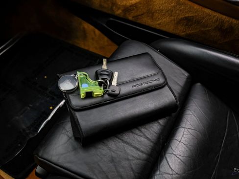 Used 2004 Porsche 911 GT3 image 84