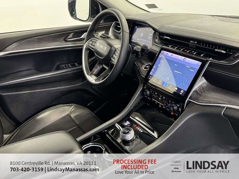 Used 2023 Jeep Grand Cherokee L Limited w/ Luxury Tech Group II AWD/4WD image 12