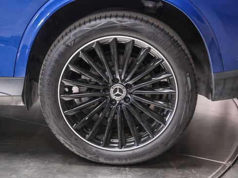 Certified 2023 Mercedes-Benz GLC 300 GLC 300 w/ AMG Line image 9