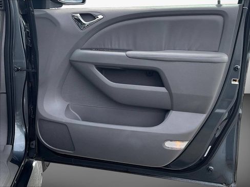 Used 2010 Honda Odyssey EX-L image 32