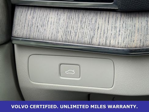 Certified 2023 Volvo XC90 B6 Plus w/ Protection Package Premier AWD/4WD image 21