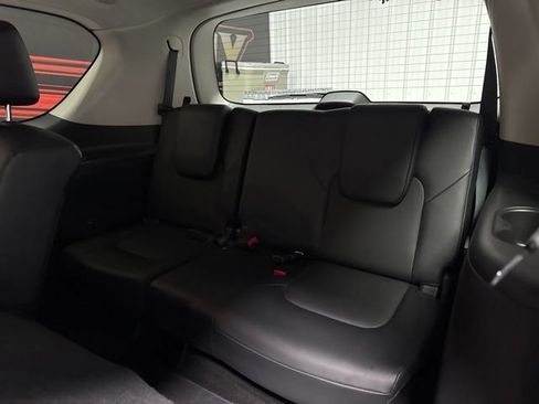 Used 2024 Nissan Armada SV w/ Cargo Package AWD/4WD image 17
