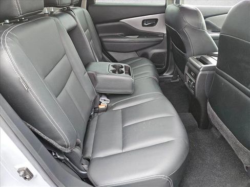Used 2022 Nissan Murano SV w/ SV Midnight Edition Package image 21