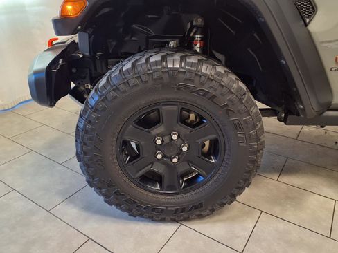 Used 2021 Jeep Gladiator Mojave image 28