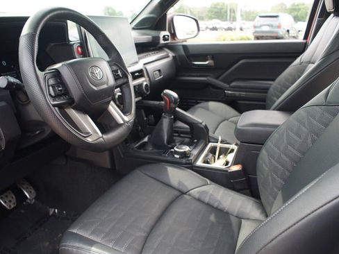 Used 2025 Toyota Tacoma TRD Sport w/ TRD Sport Premium Package AWD/4WD image 14