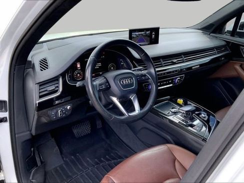 Used 2018 Audi Q7 3.0T Prestige AWD/4WD image 14