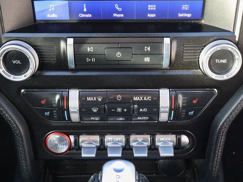 Used 2022 Ford Mustang Premium image 21