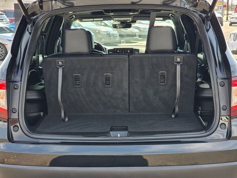 Used 2022 Honda Pilot Black Edition image 15