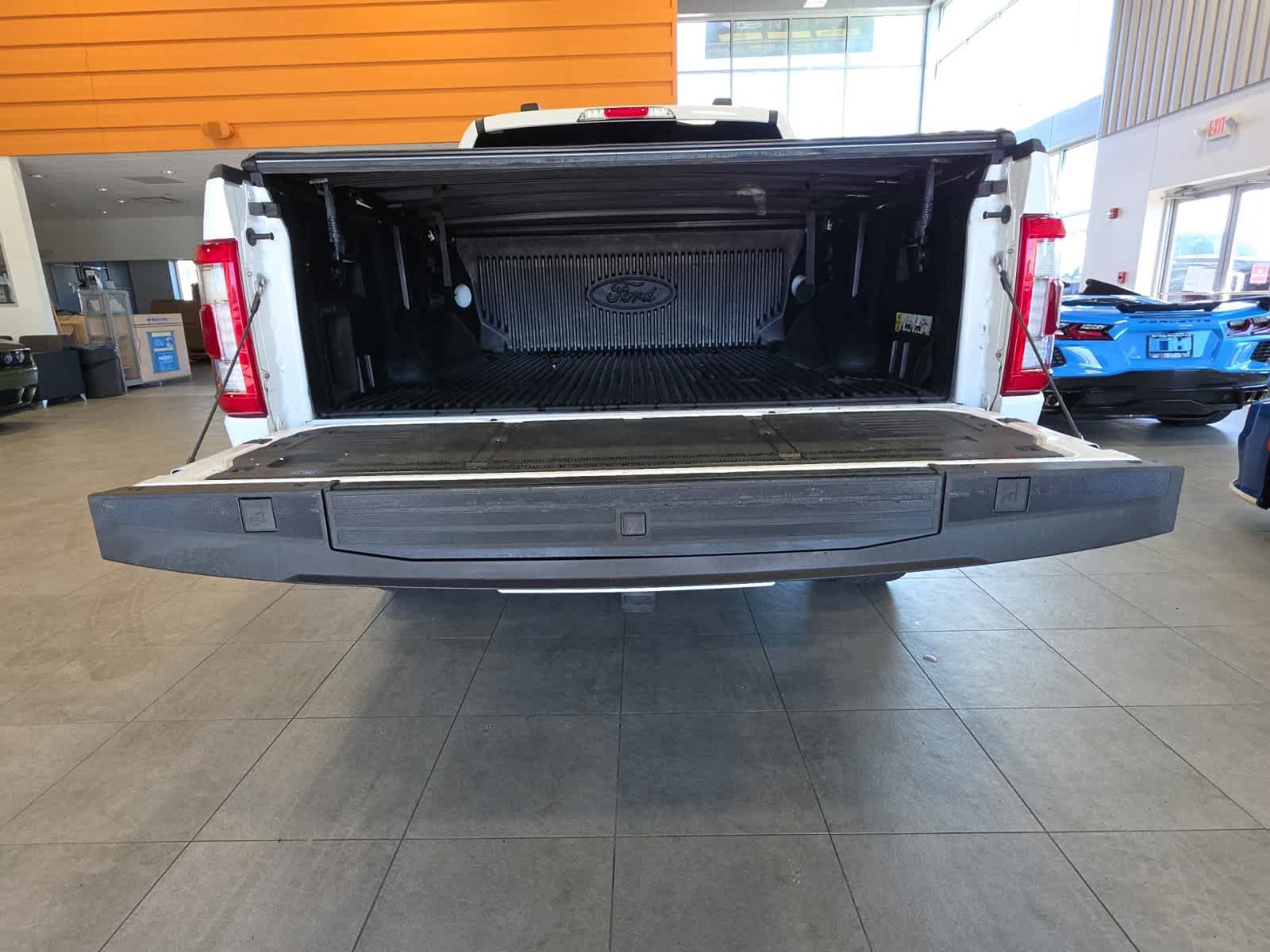 Used 2021 Ford F150 Lariat w/ Equipment Group 502A High AWD/4WD image 9