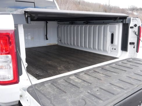 Used 2020 RAM 1500 Big Horn image 18