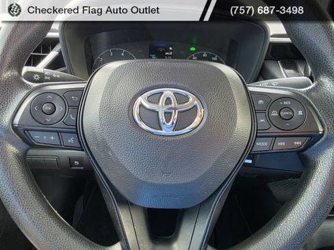 Used 2023 Toyota Corolla LE w/ Carpet Mat Package (TMS) AWD/4WD image 11