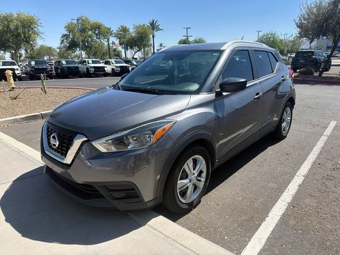 Certified 2018 Nissan Kicks S FWD image 1