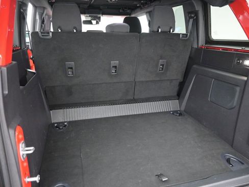 Certified 2023 Ford Bronco Wildtrak AWD/4WD image 9