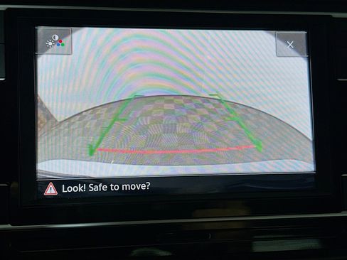 Used 2022 Volkswagen Jetta SE image 13