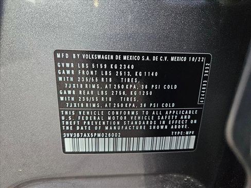 Used 2023 Volkswagen Tiguan SE image 21