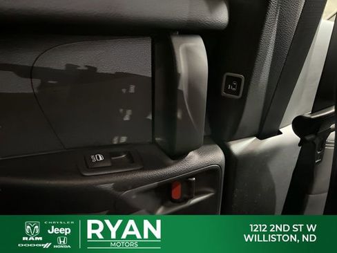 New 2026 Chrysler Pacifica Select AWD/4WD image 56