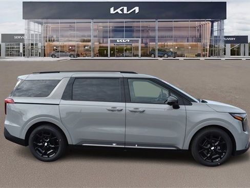 New 2026 Kia Carnival SX Prestige image 2