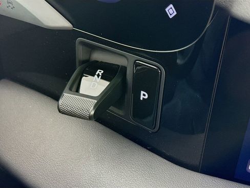 Certified 2023 Porsche Taycan image 22