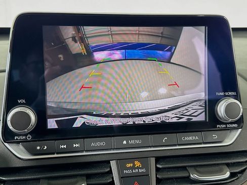 Used 2023 Nissan Altima 2.5 SV FWD image 25