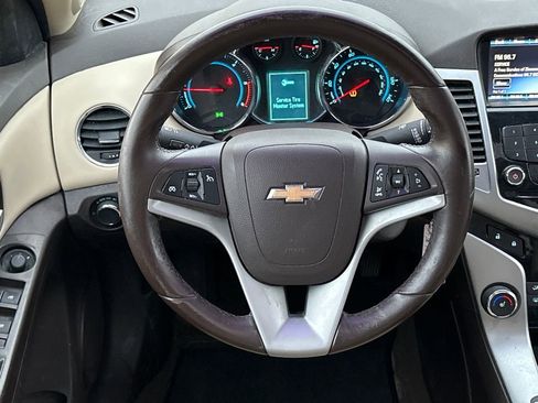 Used 2014 Chevrolet Cruze Diesel image 21