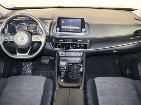 Used 2021 Nissan Rogue S image 14