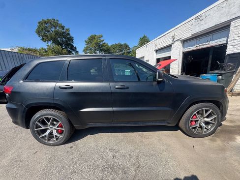 Used 2016 Jeep Grand Cherokee SRT w/ Trailer Tow Group IV AWD/4WD image 5