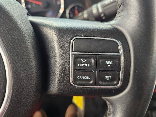 Used 2017 Jeep Wrangler Unlimited Sahara AWD/4WD image 14