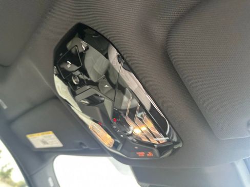 Certified 2024 BMW 760i xDrive w/ Executive Package image 28