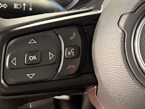 New 2025 Jeep Gladiator Mojave image 38