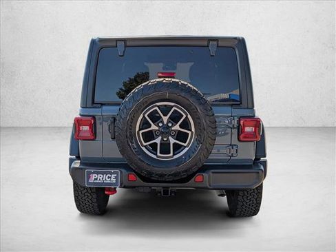 Used 2024 Jeep Wrangler Unlimited Rubicon w/ Technology Group AWD/4WD image 7