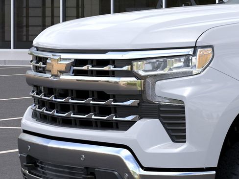 New 2026 Chevrolet Silverado 1500 LTZ w/ LTZ Premium Package AWD/4WD image 15