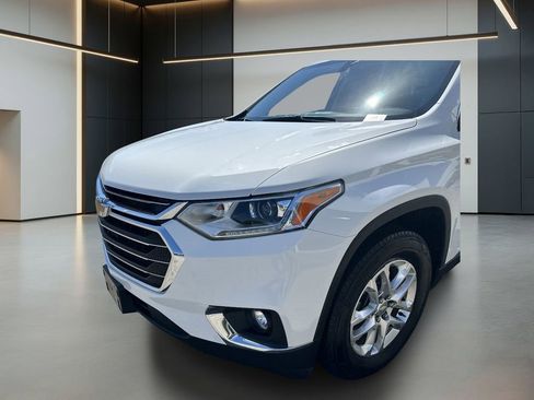 Used 2021 Chevrolet Traverse LT FWD image 10