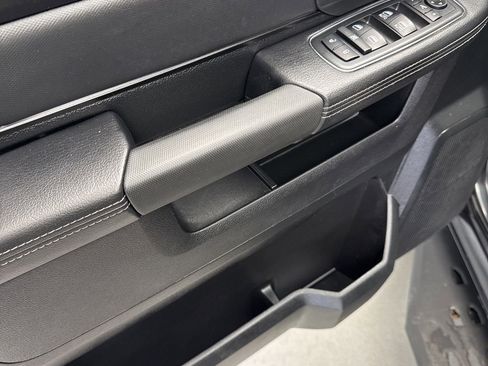 Used 2017 RAM 1500 Rebel w/ Luxury Group AWD/4WD image 16