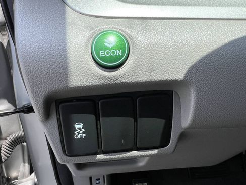 Used 2012 Honda CR-V LX image 10