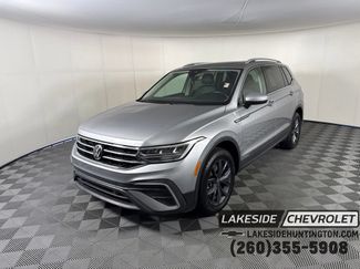 Used 2023 Volkswagen Tiguan SE AWD/4WD video 1