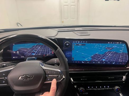 New 2026 Chevrolet Traverse Z71 w/ Enhanced Driving Package image 54