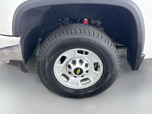 Used 2022 Chevrolet Silverado 2500 W/T w/ WT Convenience Package image 36