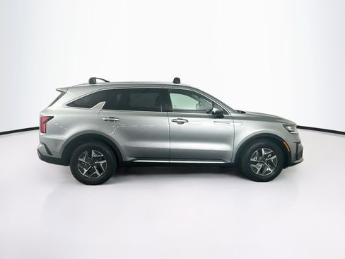 Used 2023 Kia Sorento EX w/ Panoramic Sunroof Package FWD image 10