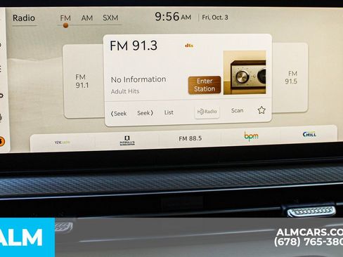 Used 2025 Genesis GV60 RWD image 36