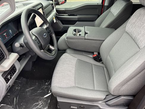 New 2026 Ford F250 XLT w/ XLT Premium Package image 19