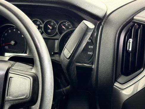 Used 2022 Chevrolet Silverado 2500 Custom w/ Custom Value Package image 25